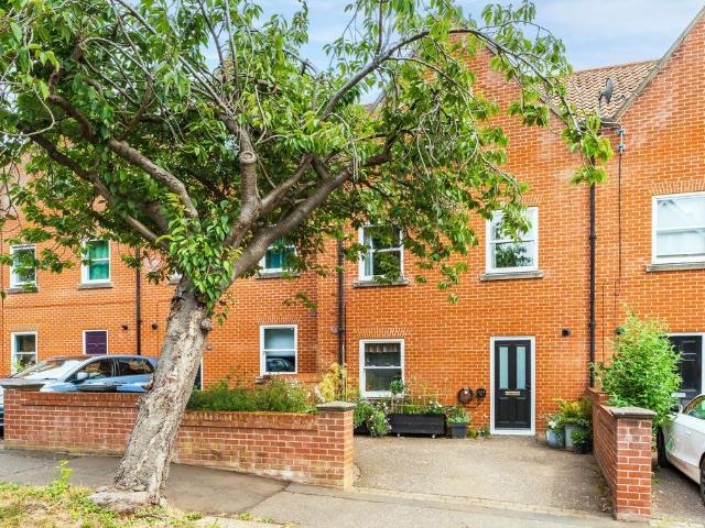 House for sale in East Bank, Norfolk