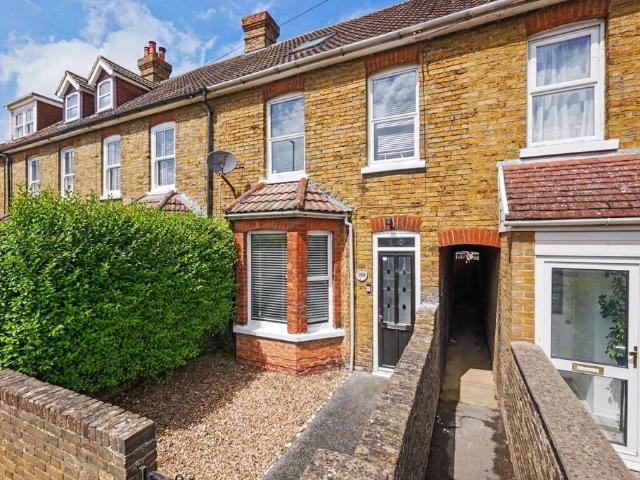 House for sale in Grove Park, Oad Street