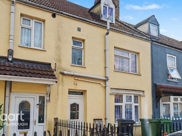 House for sale in Peterborough