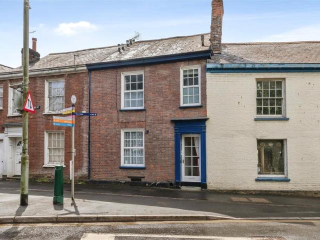 House for sale in West Exe, Newton St Cyres