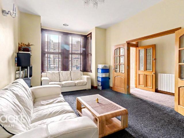 House for sale in Plashet, Greater London