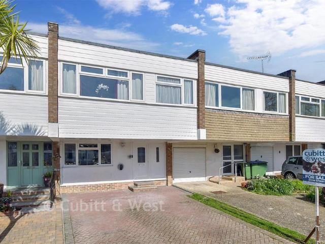 House for sale in Marehill, Horsham