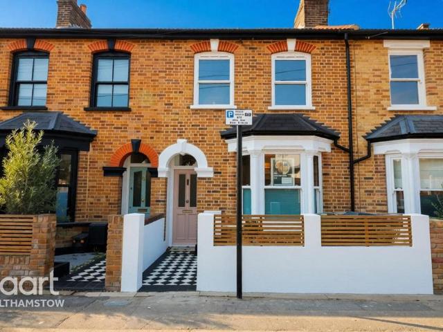 House for sale in London Borough of Waltham Forest, Greater London