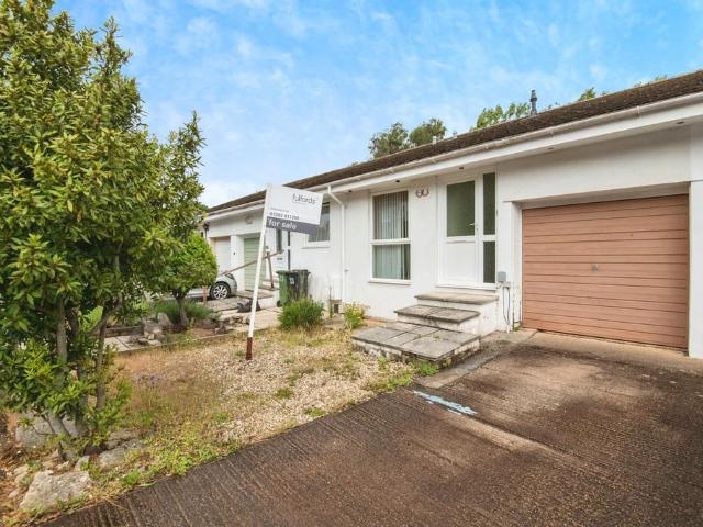 House for sale in Foxhayes, Watergate