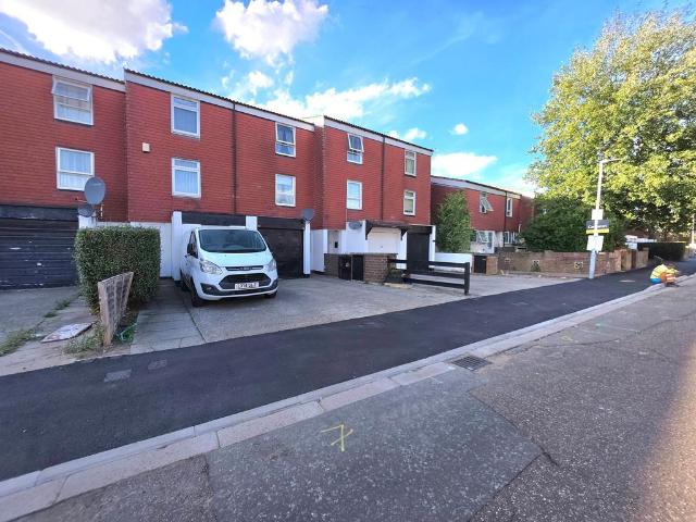 House for sale in London Borough of Hillingdon, Greater London