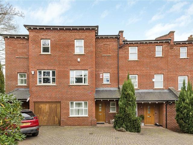 House for sale in Mill Hill, Isle Of Man