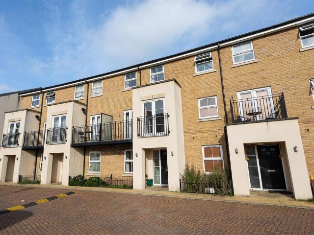 House for sale in West Drayton, Isle Of Man