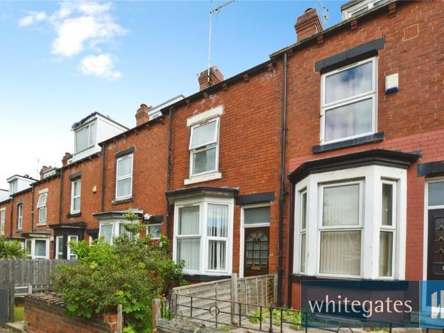 House for sale in Holbeck, West Yorkshire