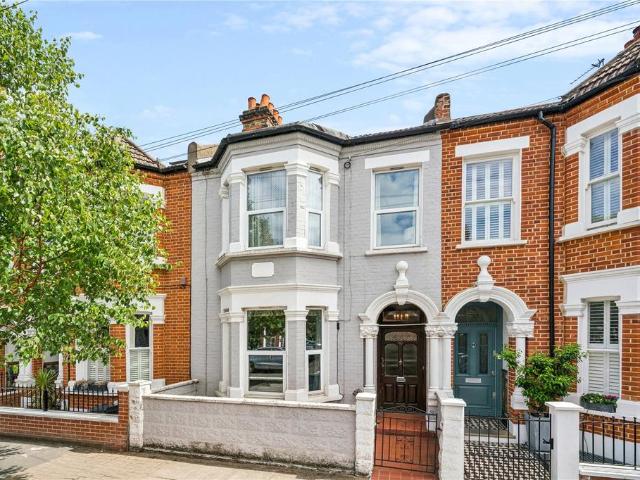 House for sale in Balham, Greater London
