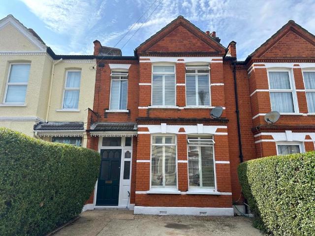 House for sale in London Borough of Lewisham, Greater London