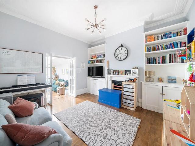 House for sale in Peckham, Greater London
