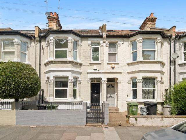 House for sale in Fulham, Greater London