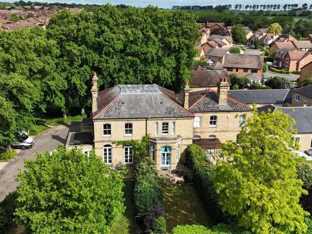 House for sale in Huntingdon