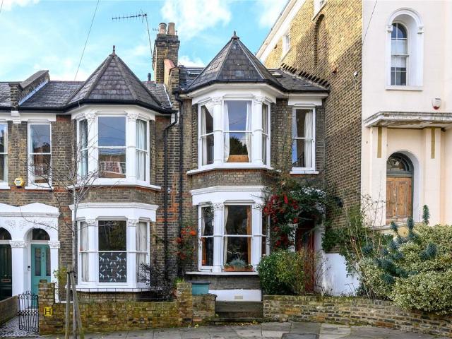 House for sale in Barnsbury, Greater London