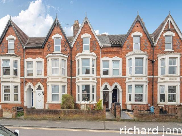 House for sale in Rodbourne, Swindon