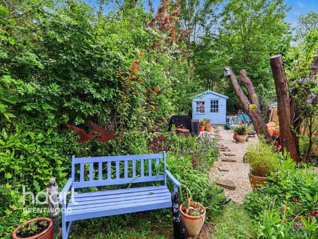 House for sale in Brook Street, Navestock Side