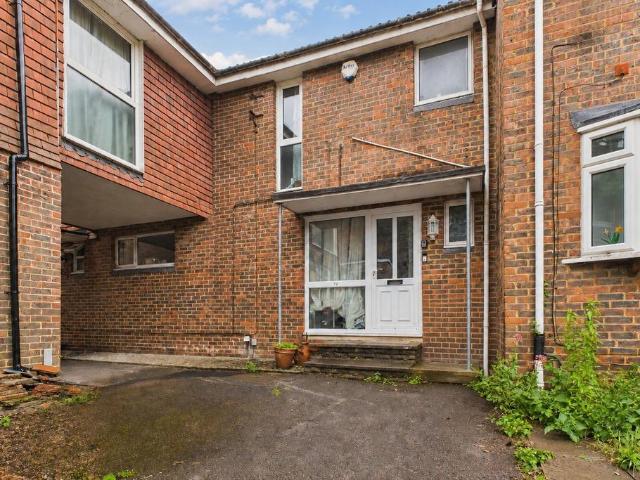House for sale in Fishery, Maidenhead