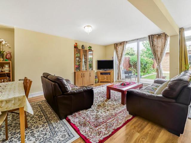 House for sale in Loughborough Junction, Greater London