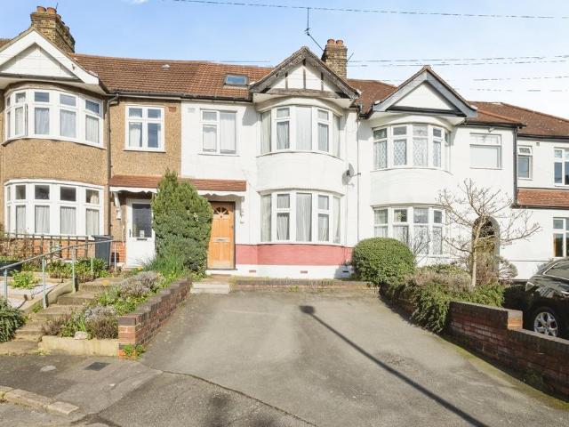 House for sale in Greater London