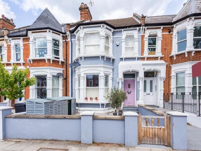 House for sale in West Hampstead, Greater London