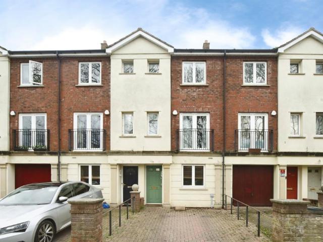 House for sale in Lambrook, Rumwell