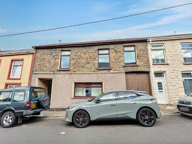 House for sale in Pontypridd, Wales
