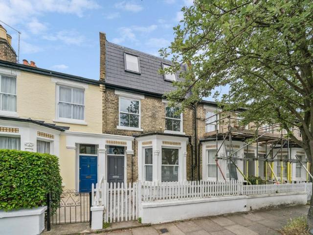 House for sale in Hammersmith, Greater London