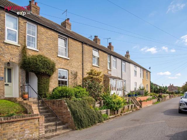 House for sale in Ash, Kent