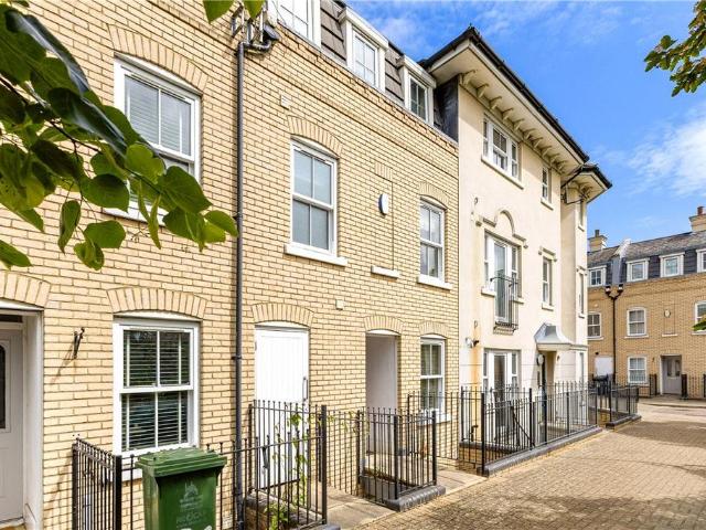 House for sale in Arbury, Cambridgeshire