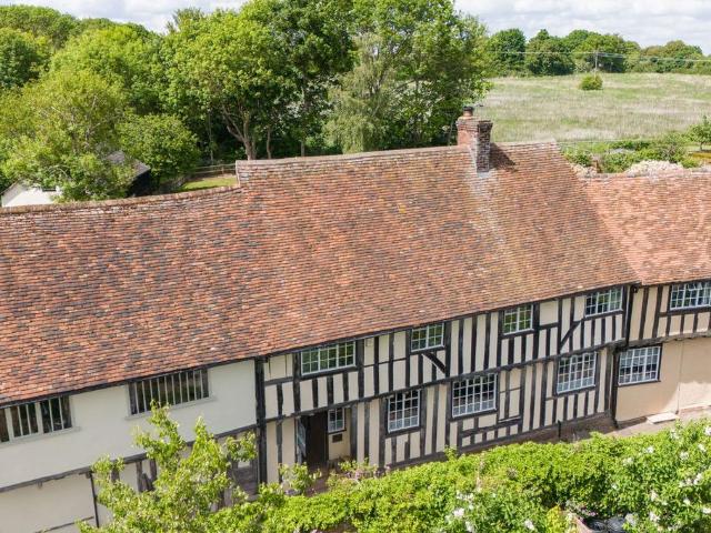 House for sale in Chelmondiston, Suffolk