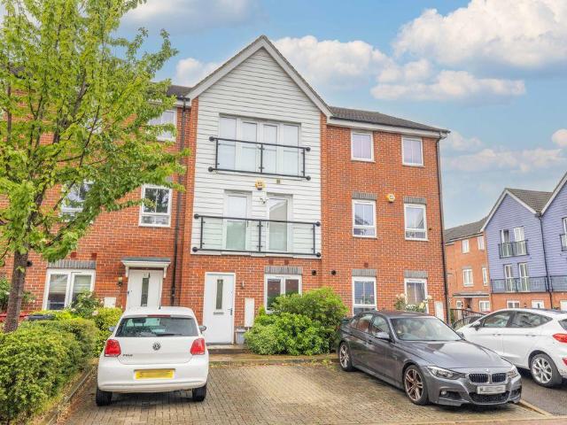 House for sale in Slough