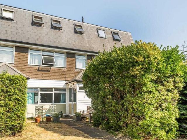 House for sale in Row Town, Surrey