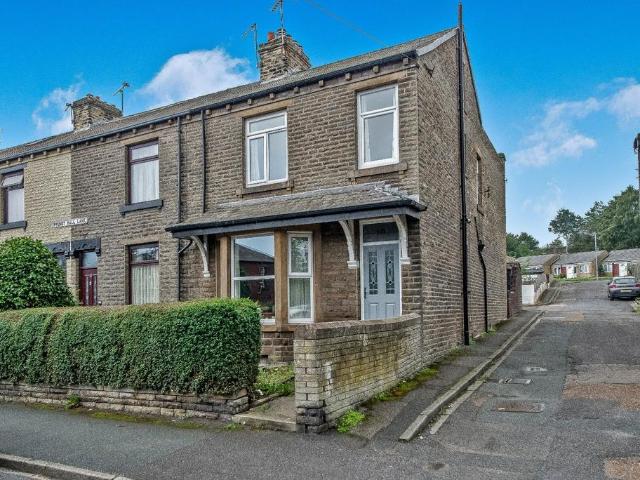 House for sale in Cleckheaton, West Yorkshire