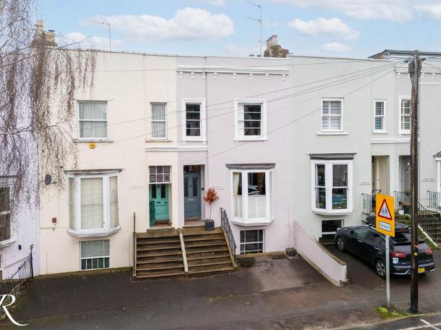 House for sale in Alstone, Golden Valley