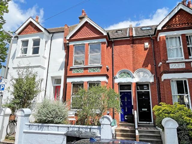 House for sale in Round Hill, Brighton & Hove
