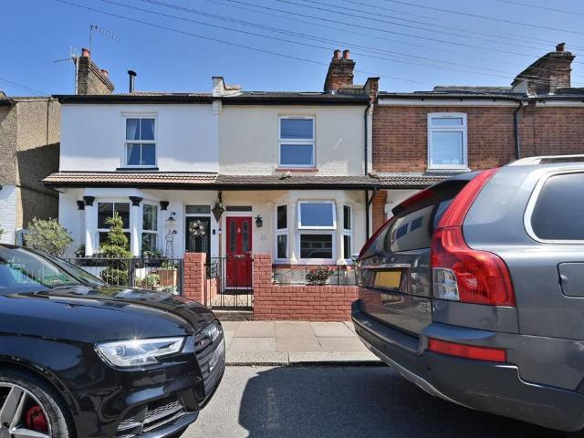 House for sale in Holywell Estate, North Watford