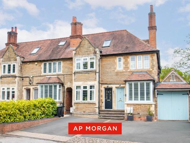 House for sale in Bromsgrove, Worcestershire
