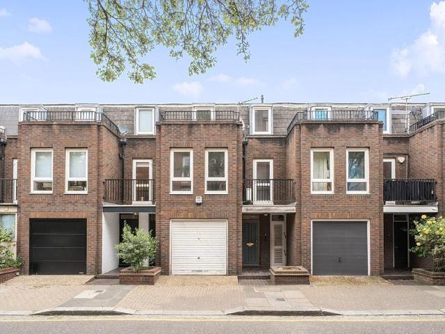 House for sale in Chelsea, Greater London