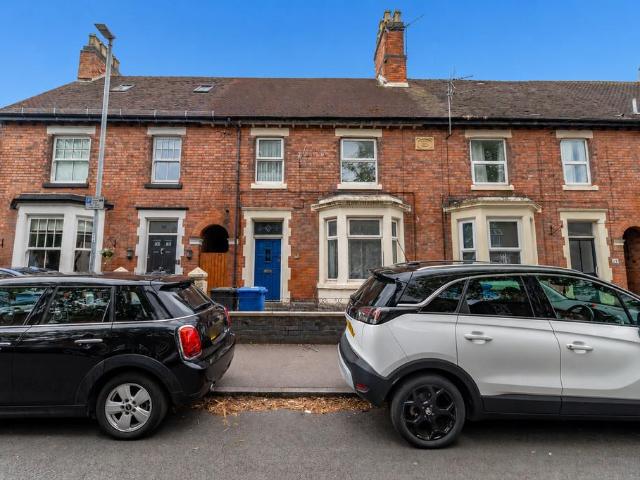 House for sale in Leyfields, Kettlebrook
