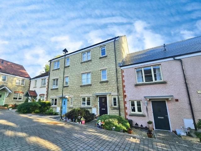 House for sale in Coombe, School House