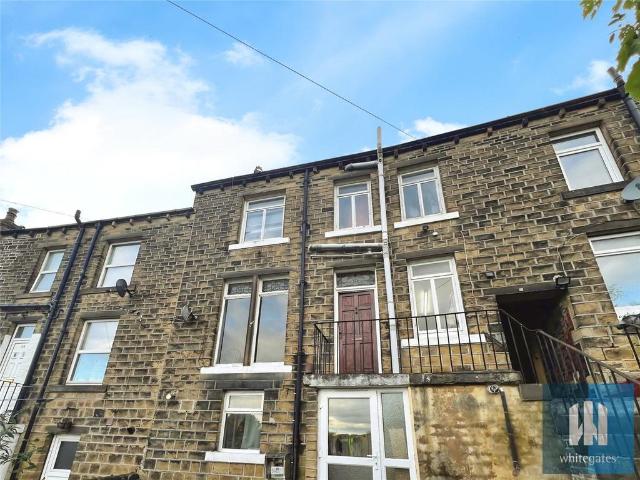 House for sale in Paddock, Milnsbridge