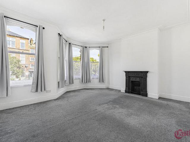 House for sale in Clapton, Lower Clapton