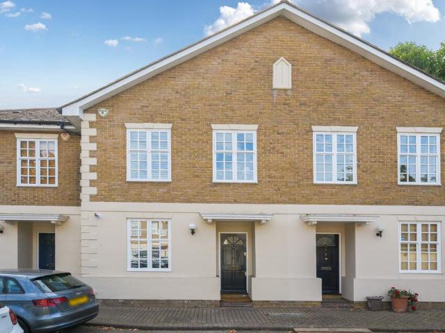 House for sale in London Borough of Southwark, Greater London