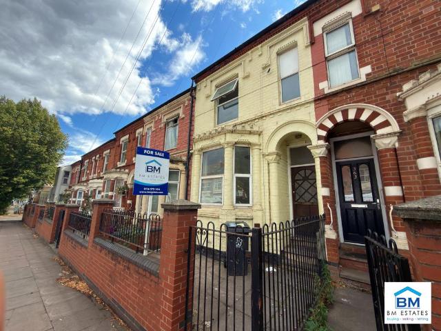 House for sale in Spinney Hills, Leicester