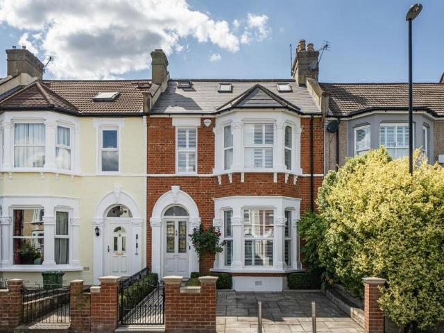 House for sale in London Borough of Lewisham, Greater London