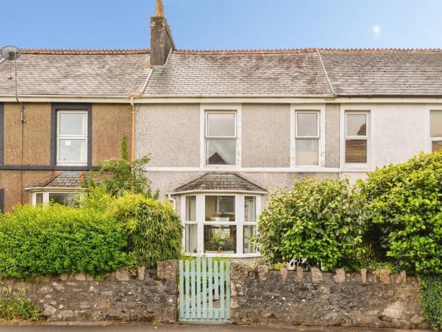 House for sale in Lamellion, Cornwall
