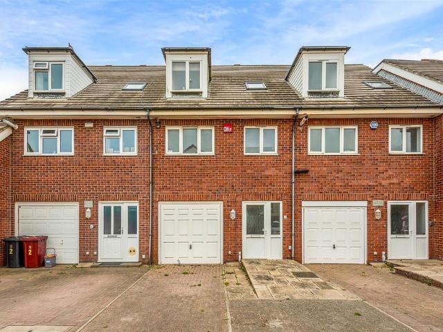 House for sale in Littlecote, West Sussex