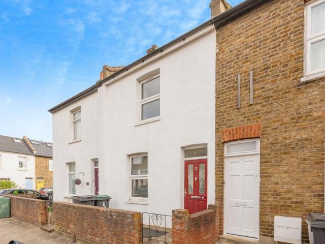 House for sale in Greater London