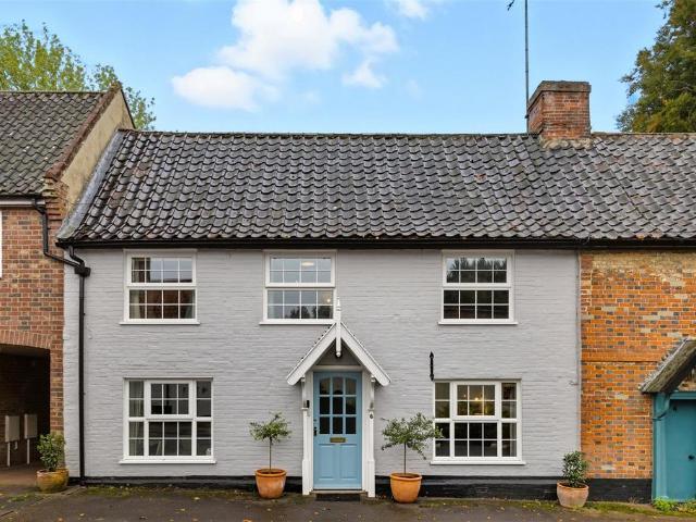House for sale in Eastbridge, Suffolk