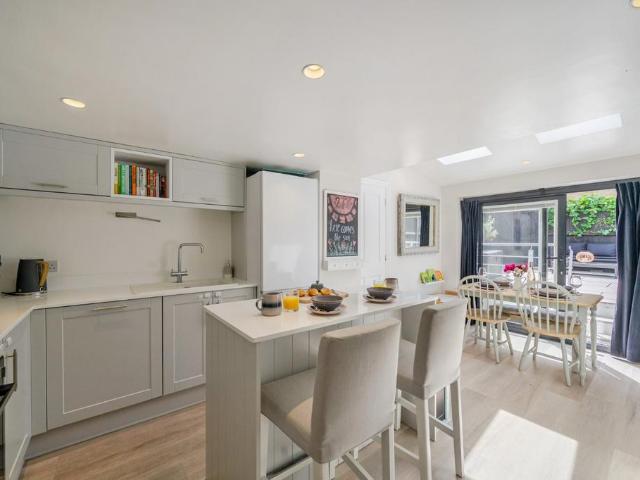 House for sale in Norbiton, Greater London